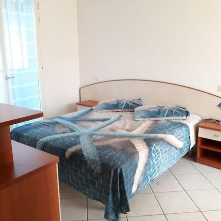 Residence Onda Blu Cervia Exterior photo