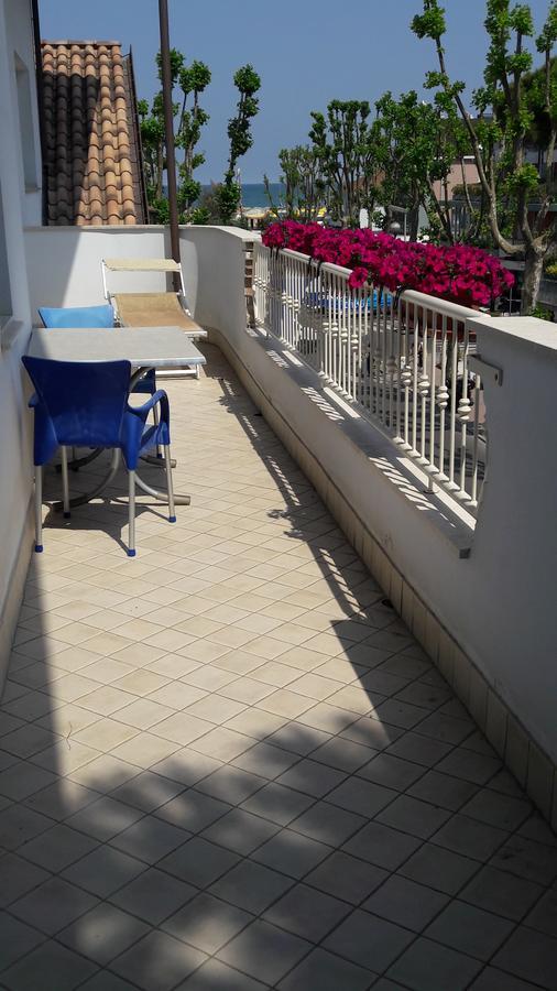 Residence Onda Blu Cervia Exterior photo