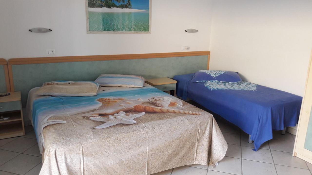 Residence Onda Blu Cervia Exterior photo